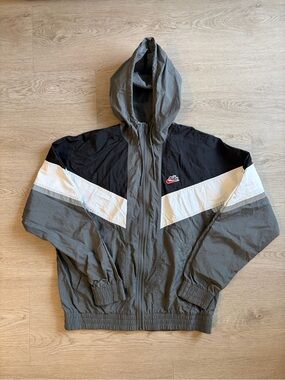 Nike Gray Hooded Windbreaker Jacket